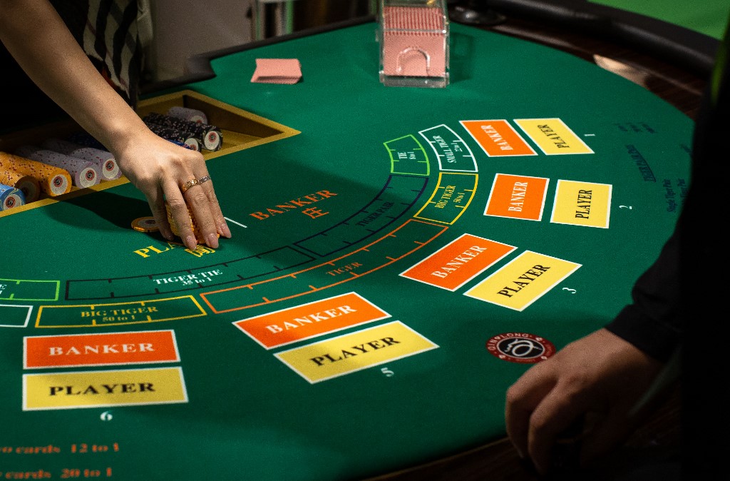 开元棋牌游戏：最受欢迎的四款游戏推荐-棋牌策略-棋牌交流-棋牌技巧网